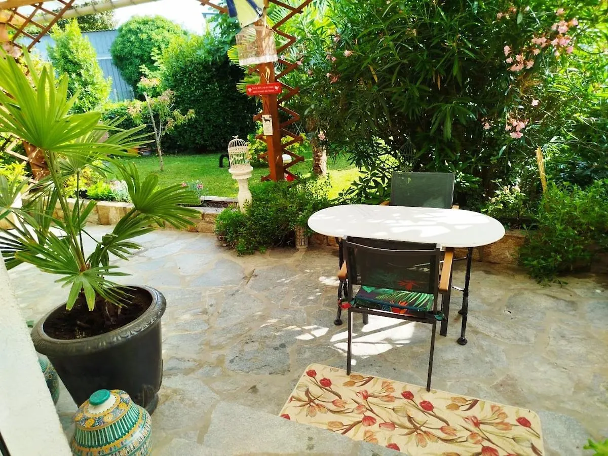 Holiday home House Between Cancale And Mont Saint-Michel Le Vivier-sur-Mer
